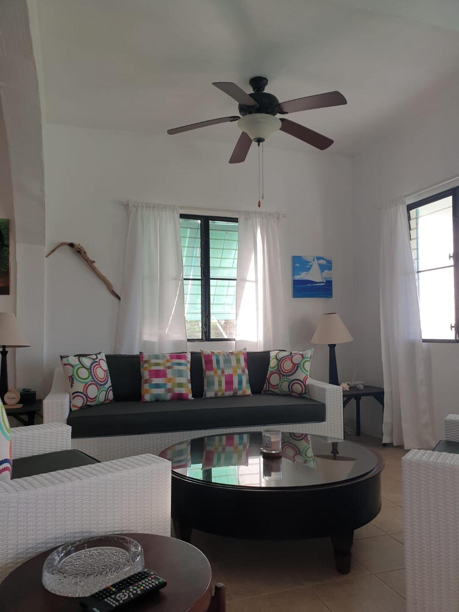 Coralito Bay Suites & Villas Валли Экстерьер фото